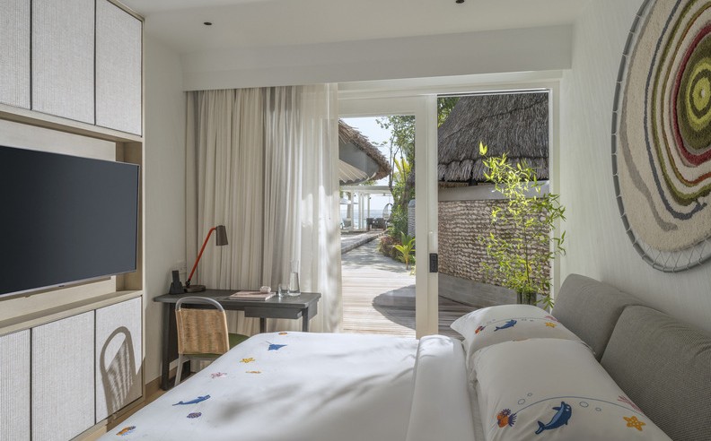 Island Spirit Meets Seamless Modern Luxury