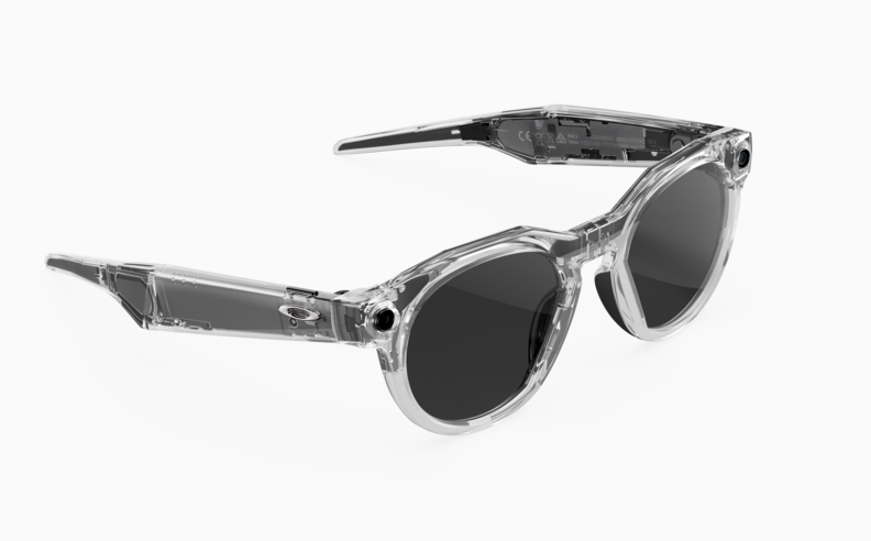 ميزات نظارات Oakley Meta HSTN الجديدة