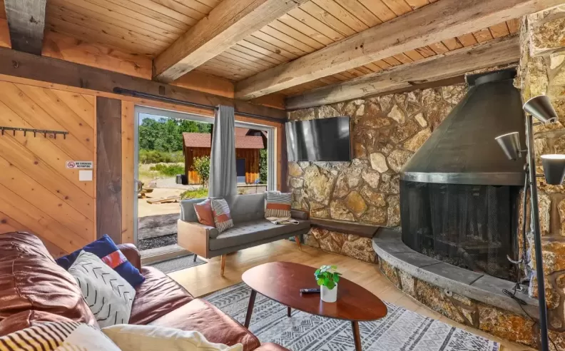 Comfort Meets Adventure at the Foot of Mount Shasta