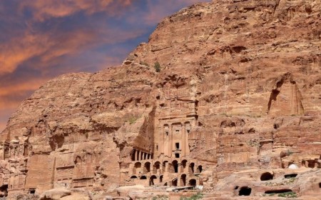 ناشونال جيوغرافيك تكشف كنوز الجزيرة العربية المنسية: المملكة النبطية