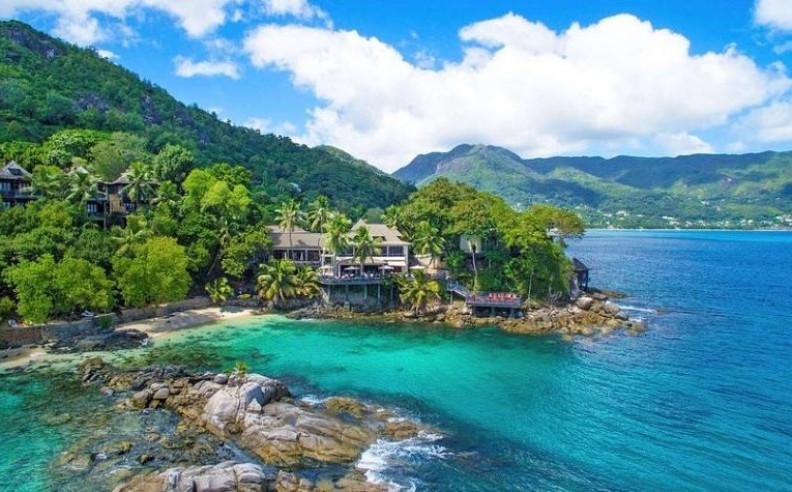 Family Summer Escapes at Hilton Seychelles Resorts