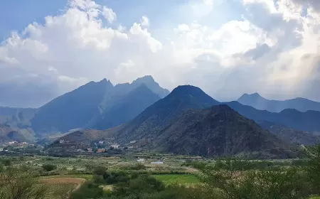 5 Cool Reasons to Visit Saudi Arabia This Summer for Culture Adventure and Fun