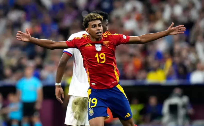Lamine Yamal Takes the Crown