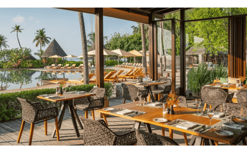 Four Seasons Resort Maldives at Landaa Giraavaru