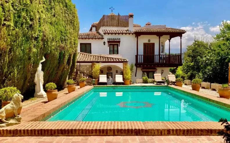 Andalusian charm in Granada