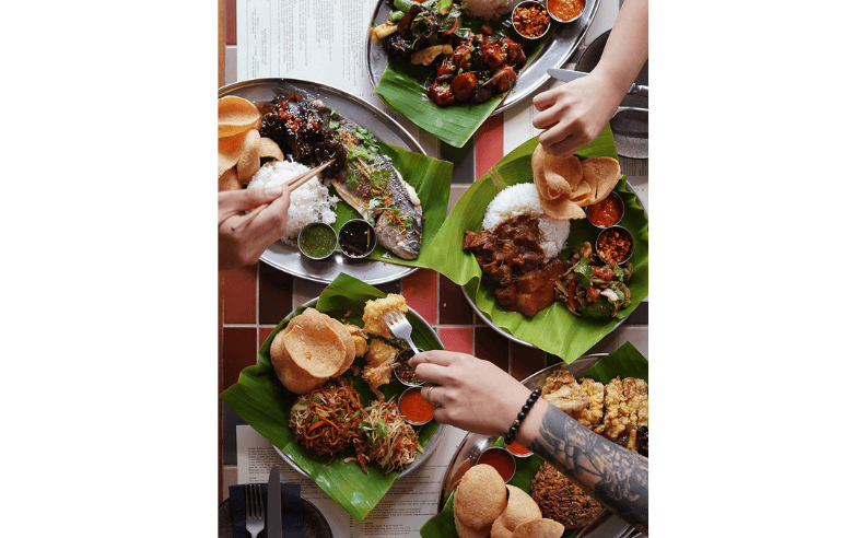 غداء عمل في هاوكر بوي