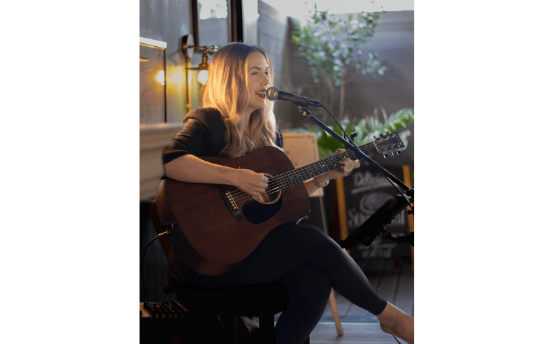 برانش ليلة الجمعة في ذا بلاك شيب