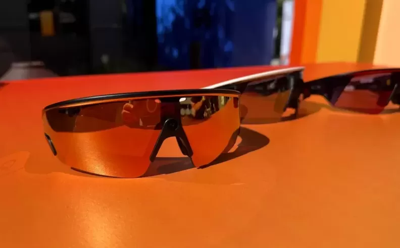 Oakley Meta Vanguard