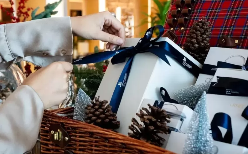 Luxurious Festive Hampers