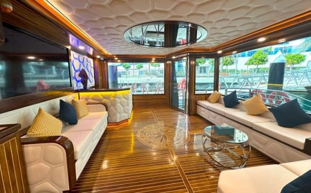 Yas Marina welcomes Abu Dhabi’s first ever floating hotel with the arrival of the Orchid Overnight Superyacht