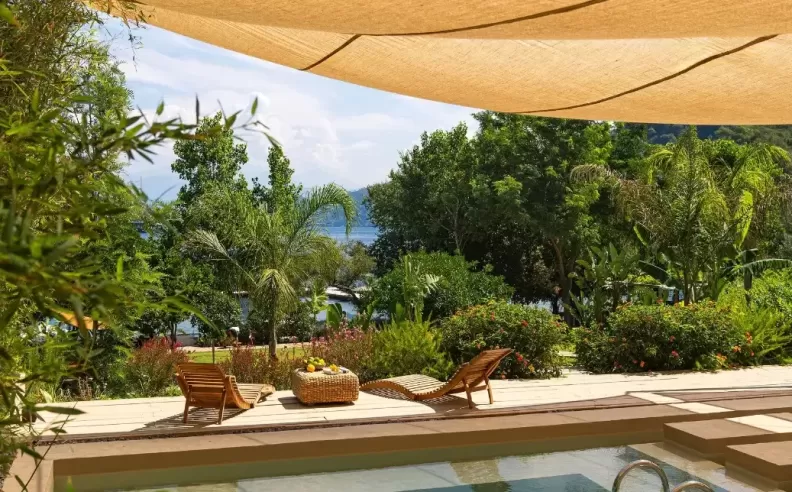 الوجهة الفريدة