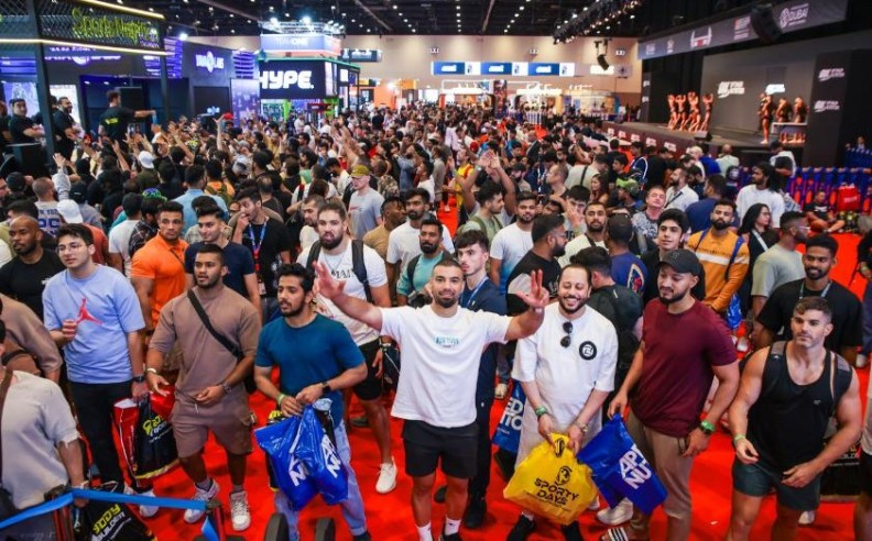 أنشطة خارج الحلبة