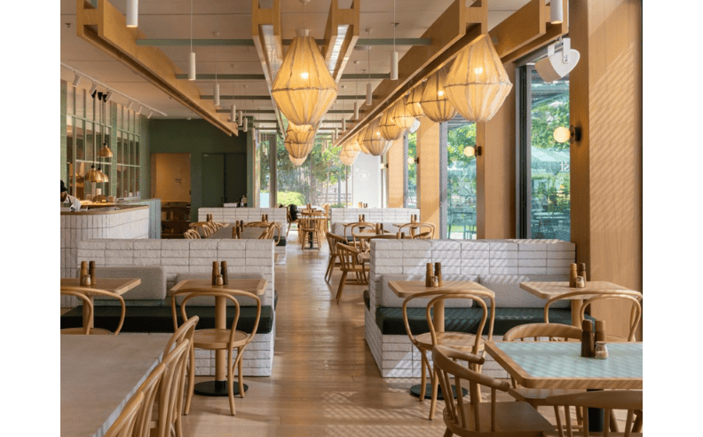 سبليندور فيلدز