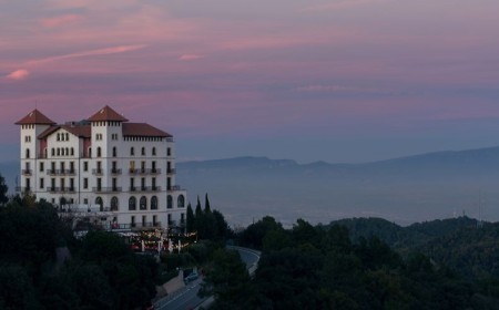 مجموعة صن سيت للضيافة تحتفل بافتتاح METT Barcelona