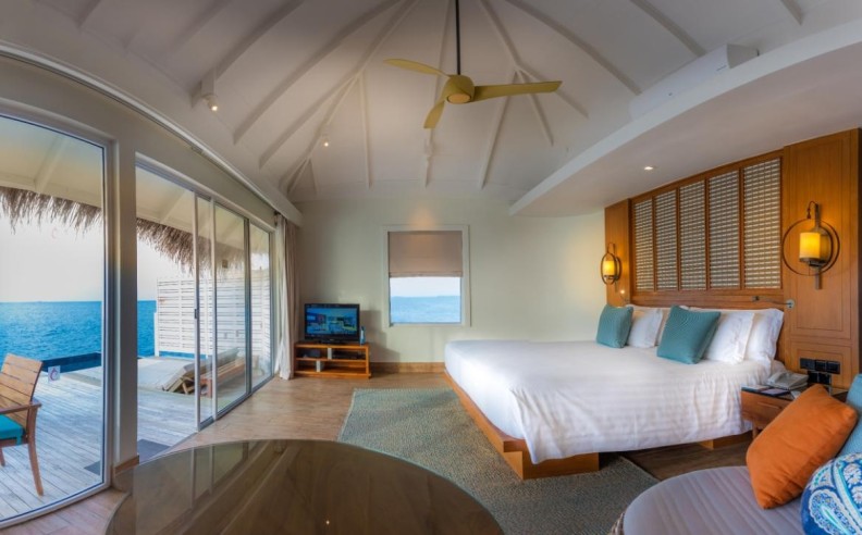 Centara Ras Fushi Resort & Spa Maldives