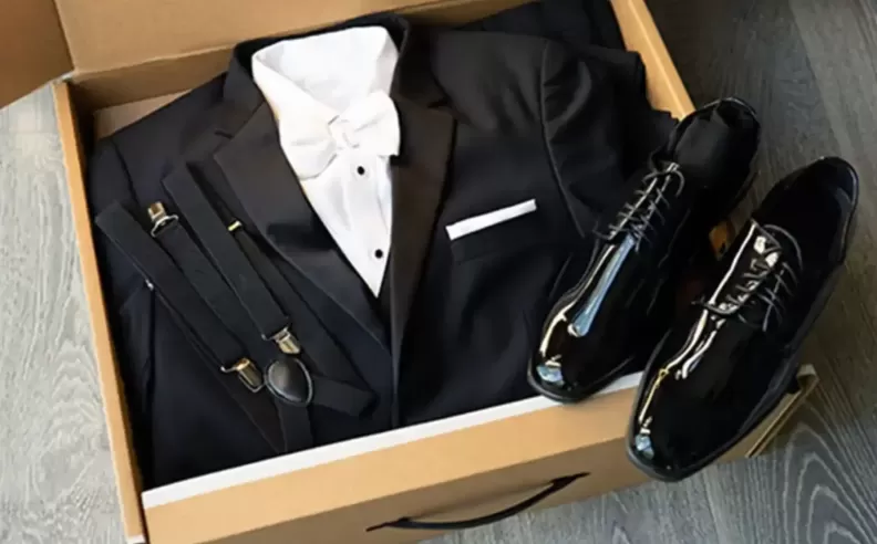 الألوان والخامات