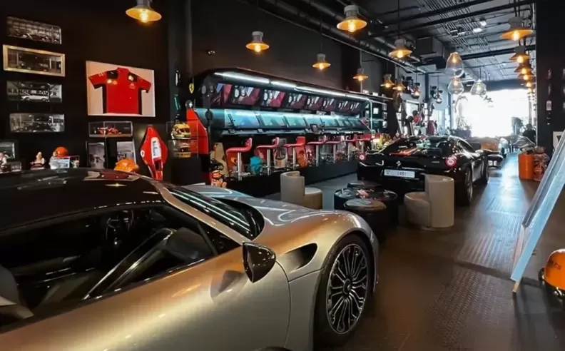 Mille Miglia.. الفن يلتقي بالسيارات الكلاسيكية