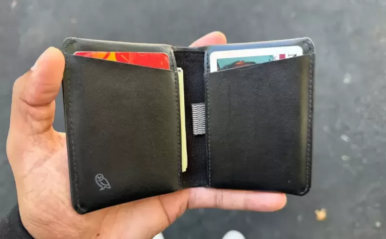 Bellroy Slim Sleeve
