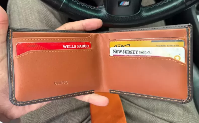 Bellroy Hide & Seek Low Wallet