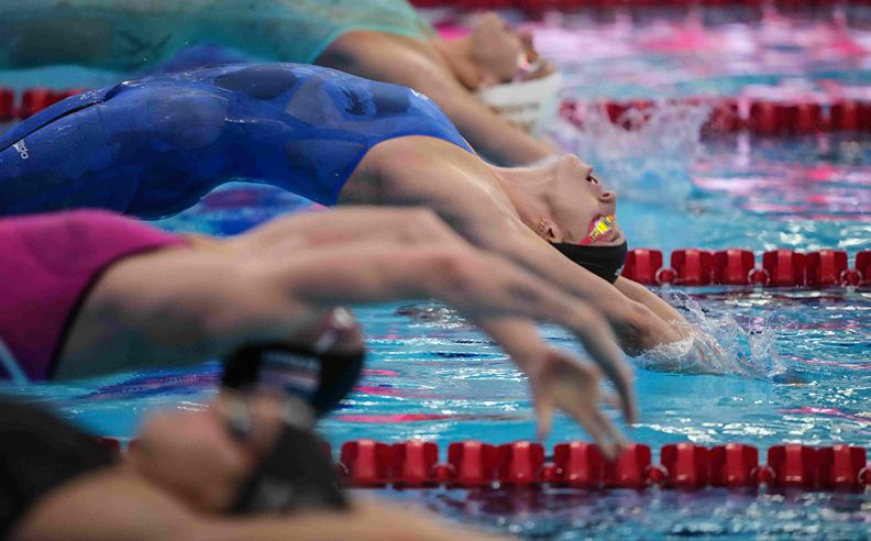 OMEGA Ambassadors Break Three World Records at the World Aquatics Swimming World Cup