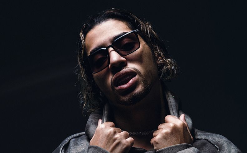 رحلة EZOW الفنية من الطموح إلى التأثير