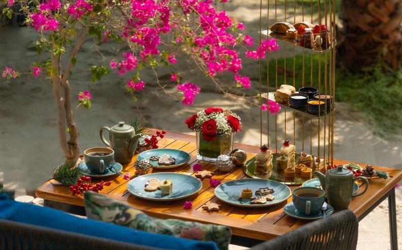 Anantara Santorini Abu Dhabi Retreat