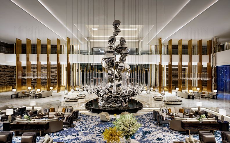 أتلانتس ذا رويال يتألق عالميًا ضمن قائمة أفضل 50 فندقًا في العالم