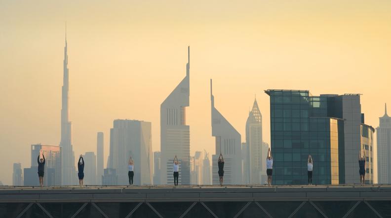 Dubai Yoga Unites the Community at Zabeel Park