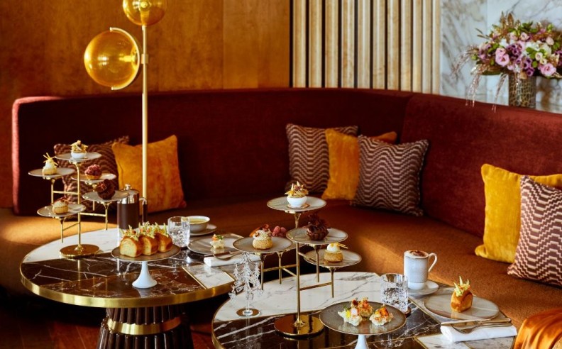 الاحتفالات الفاخرة في فندق رويال منصور الدار البيضاء: أجواء من السحر والأناقة