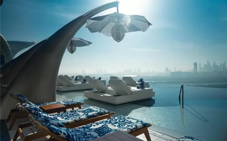 المسابح، الشاطئ وAquaventure