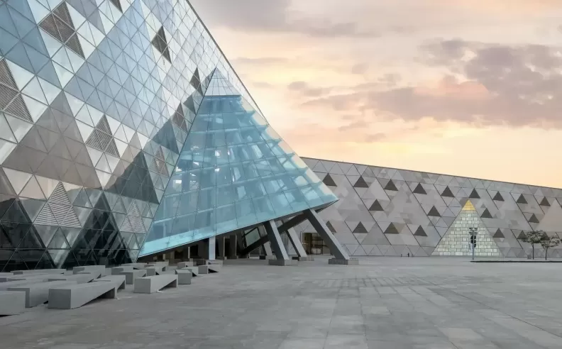 التصميم والموقع المذهل