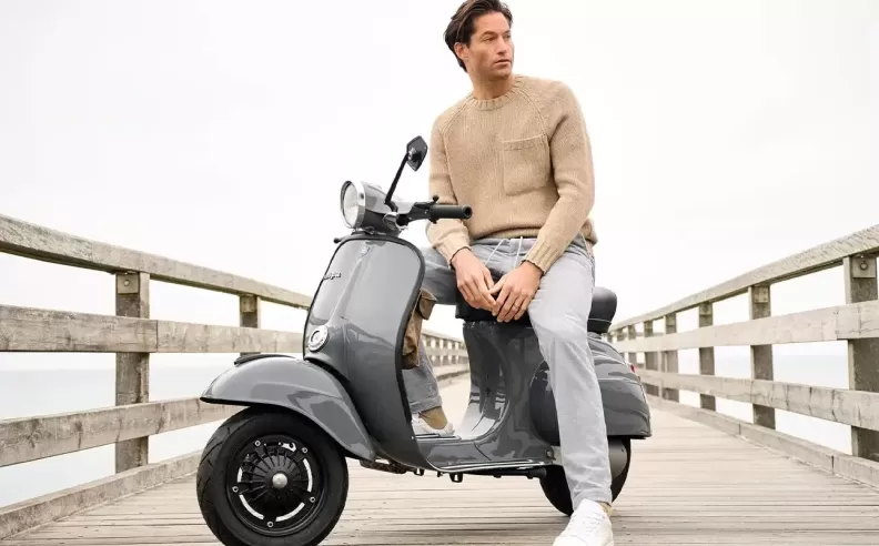 القصات الضيقة ولمسة الأناقة الحديثة