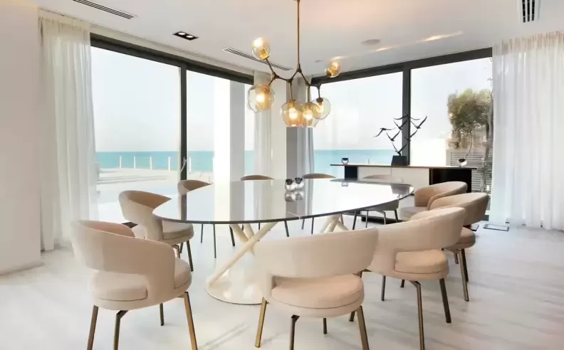 World-Class Services and Exclusive Amenities