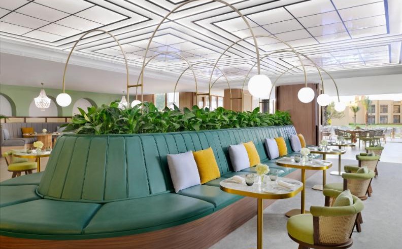 عشاء ليلة العيد في سوفيتل شاطئ الحمرا