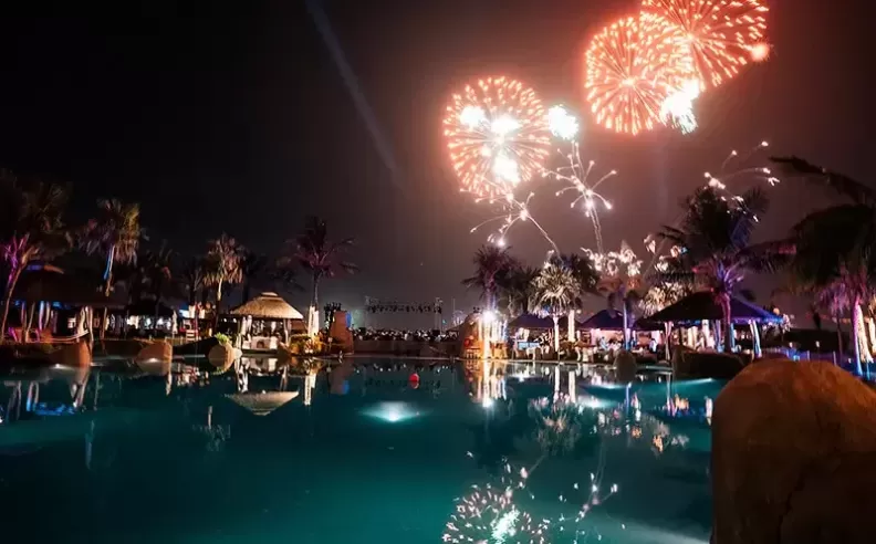 أمسيات احتفالية في Sofitel The Palm