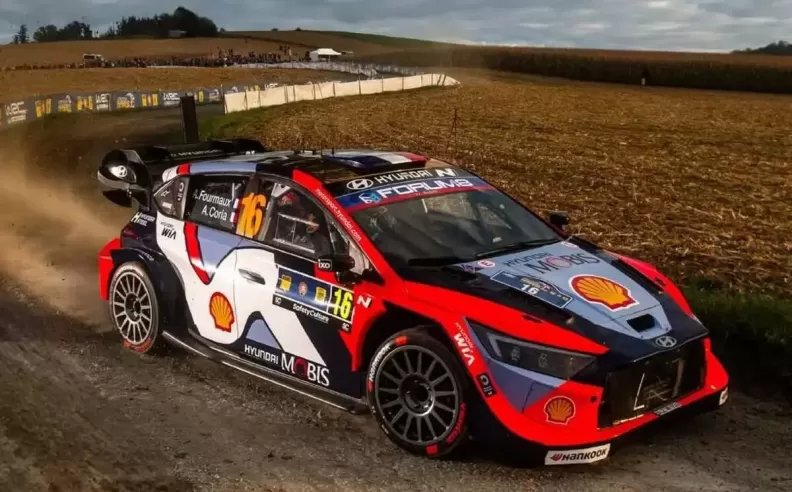 World-Class Teams and Drivers