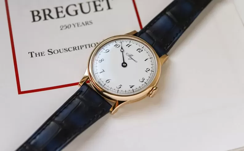 التوازن بين الكلاسيكية والتجديد