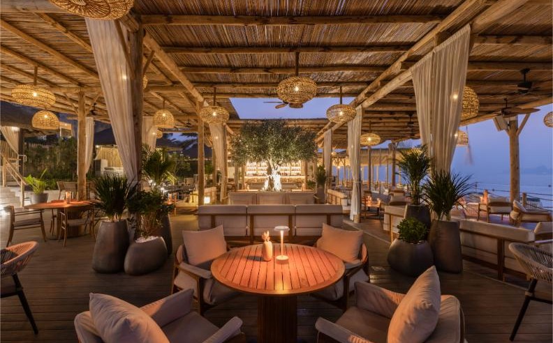 Seaside Escape at Laguna Beach Lounge’s The Midweek