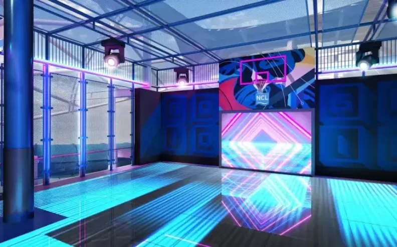 عرض HIKO يجمع الخيال العلمي بفنون السيرك