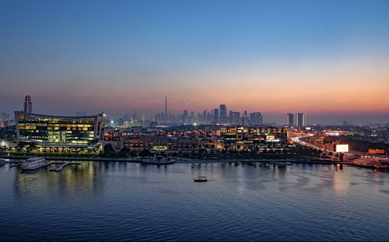 أجواء رأس السنة النابضة بالحياة في ذا كوبرهيد وBBQ Bros وإم ستوديو