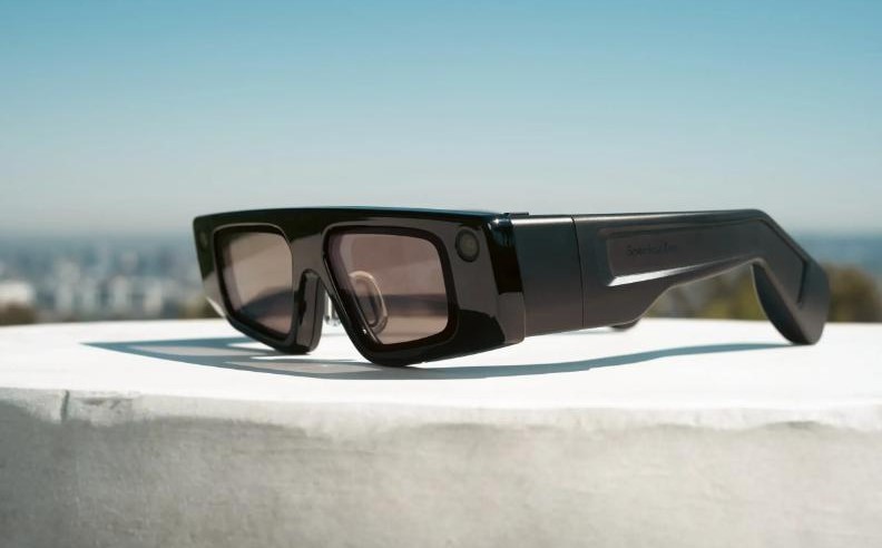 Snap Inc. to Unveil Next-Generation AR Spectacles for the First Time in the UAE at BRIDGE Summit 2025