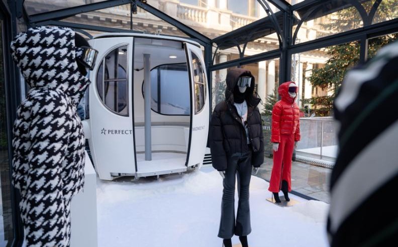 Portrait Milano Festive Greenhouses