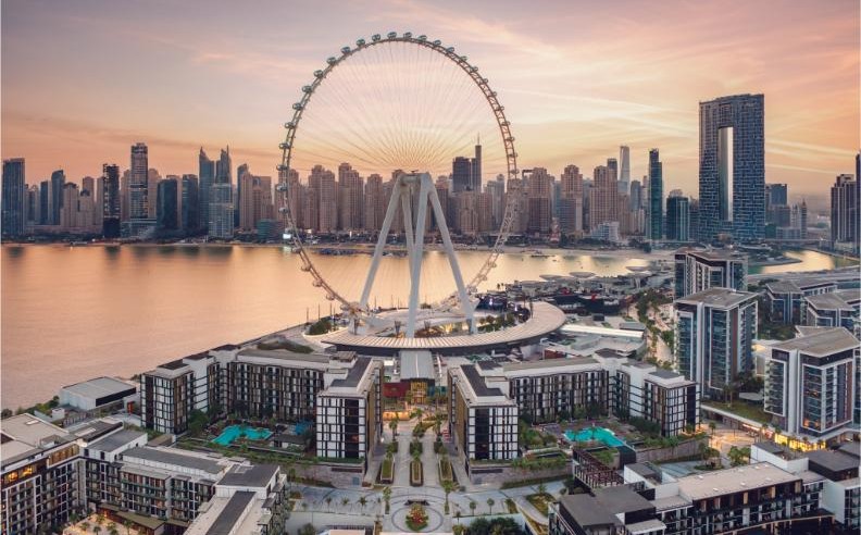 احتفالات الموسم في وجهات دبي ريتيل