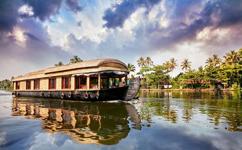 UAE Travelers Plan Overseas Getaways for Eid Al Etihad 2025