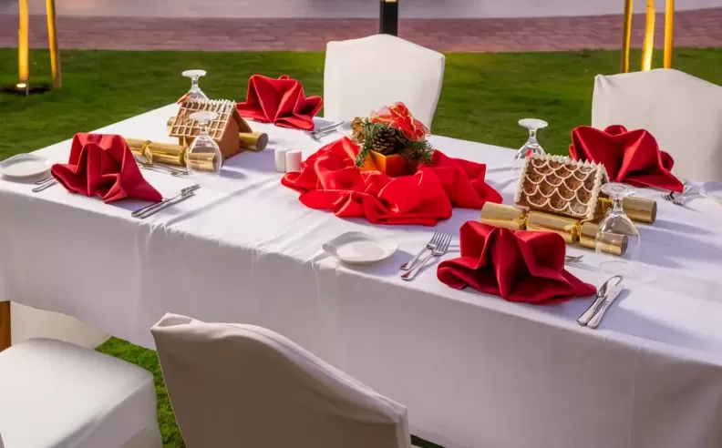 برانش أول أيام السنة في The Garden