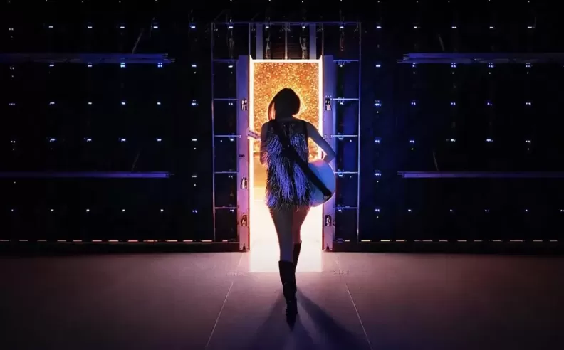 عرض Taylor Swift End of an Era لمحبي الموسيقى والاداء الحي