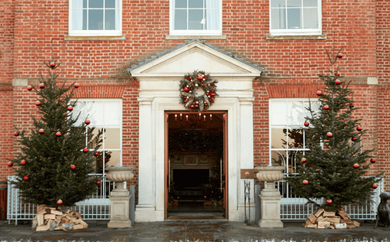 Festive Dining and Family Moments at Four Seasons