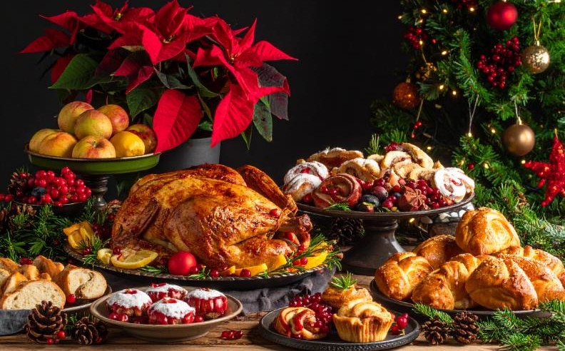 عشاء وبرانش أعياد في دبل تري جزيرة المرجان