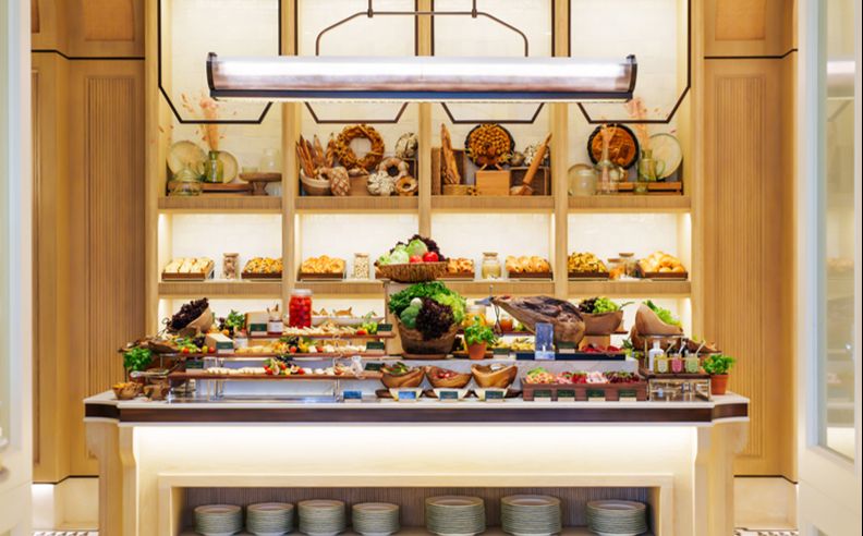 Celebrate the Holidays at Jou Jou Brasserie, Four Seasons Dubai