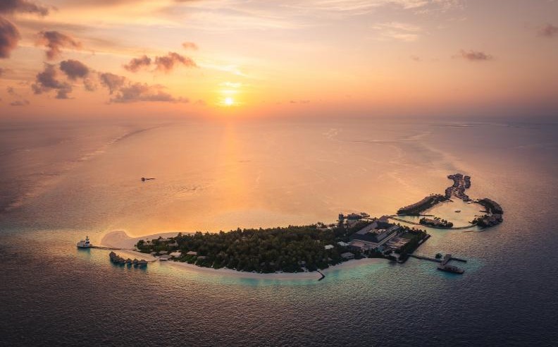 Qatar National Day Residences at InterContinental Maldives